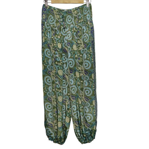 NWT Earthbound Trading Co Women's Sz L Green Paisley Harem Pants Pleated - Picture 1 of 6